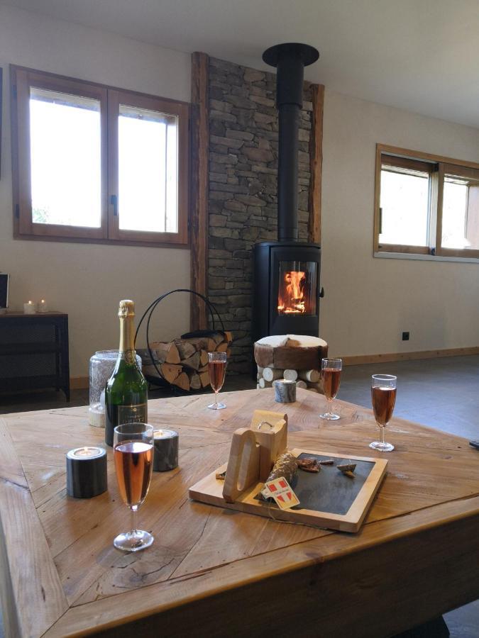 Chez Lucienne, Jacuzzi Et Sauna Самоен Экстерьер фото