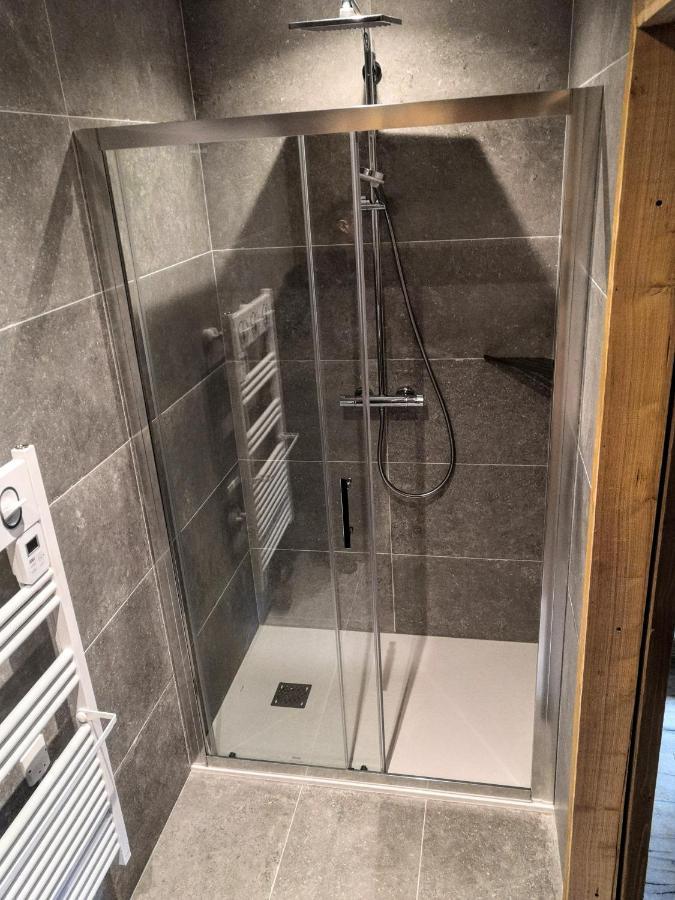 Chez Lucienne, Jacuzzi Et Sauna Самоен Экстерьер фото